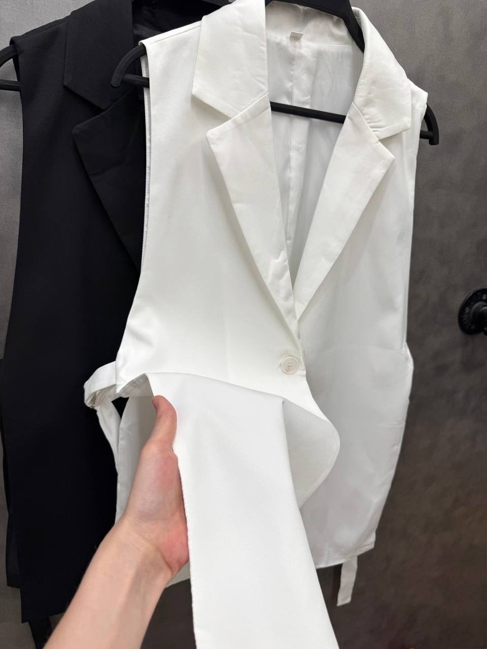 девушка стиль,жилетка женская,удлиненный жилет,жилет женский,стильные наряды