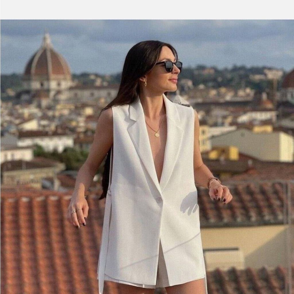 девушка стиль,жилетка женская,удлиненный жилет,жилет женский,стильные наряды