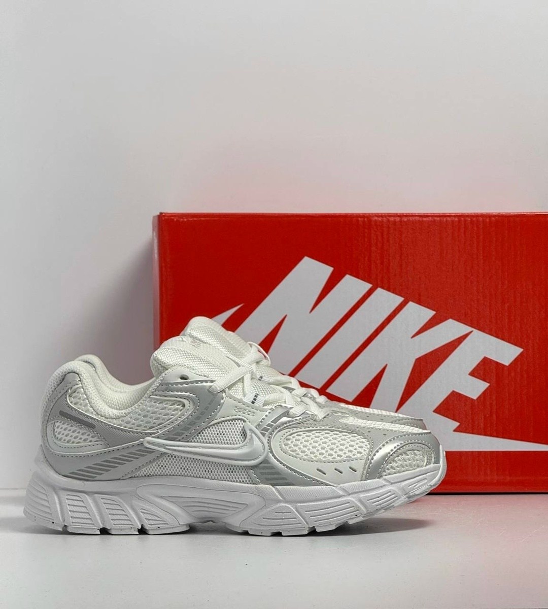 кроссовки,кроссовки nike,женские кроссовки,кроссовки nike v5 rnr white black silver,белые кроссовки nike