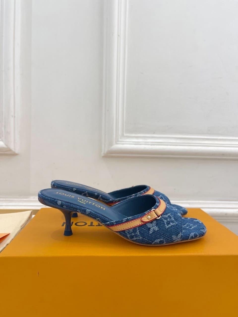 ,шлепанцы женские,джинсовые босоножки,модные тапочки,джинсовые шлепанцы