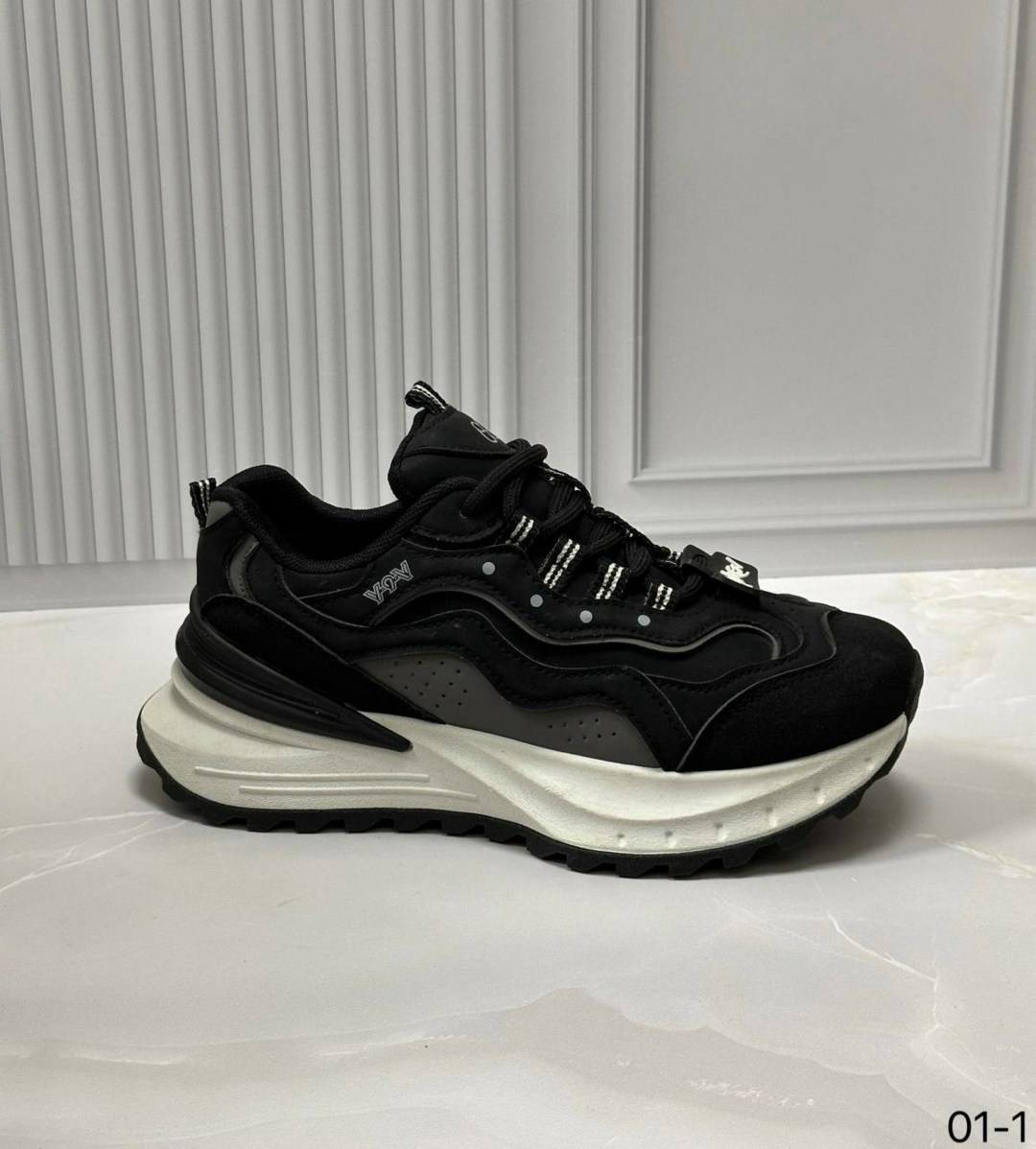 женские кроссовки,кроссовки nike,кроссовка,массивные кроссовки,модные кроссовки