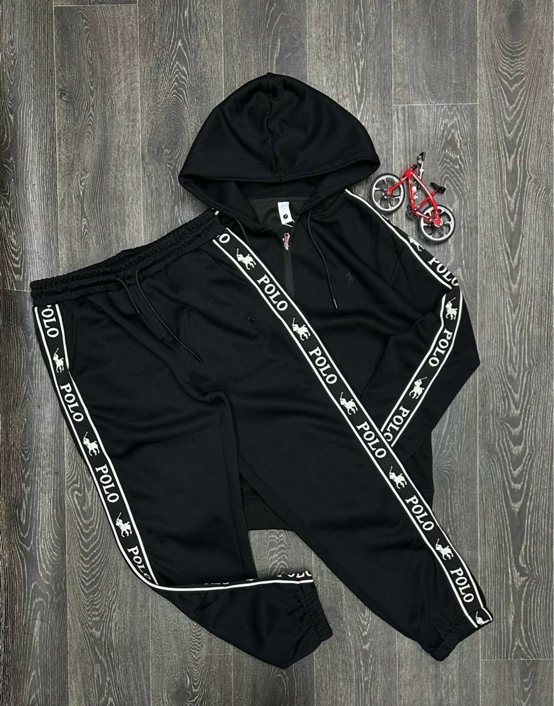 спортивный костюм dolce gabbana мужской,мужской спортивный костюм,спортивный костюм,костюм дольче габбана мужской,спортивный костюм дольче габбана мужской