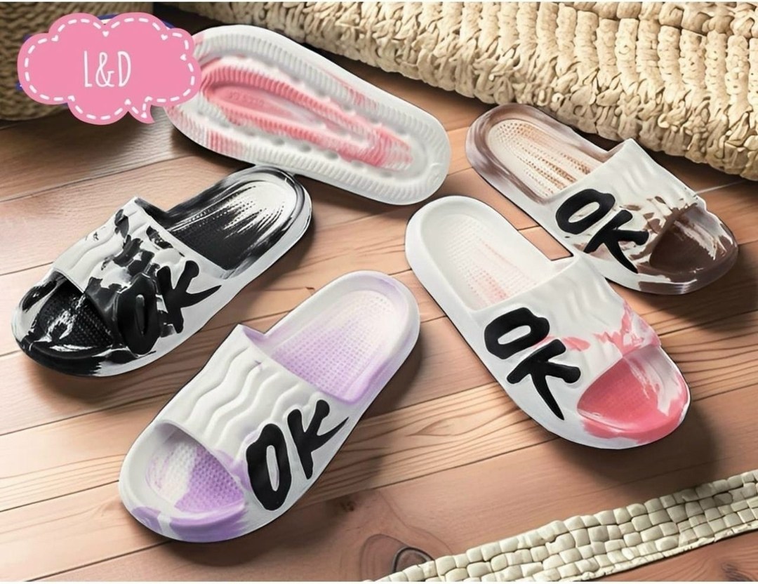 шлепанцы adidas,adidas adilette 22 slides sand strata,тапочки модные,женские шлепанцы,пляжная