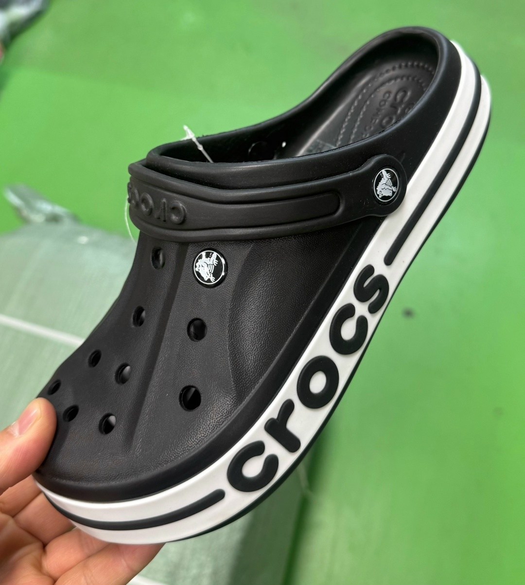 сабо crocs,crocs мужские,кроксы мужские,crocs сабо мужские,сабо кроксы crocs sarah clog crocs цвет светло-коричневый, белый