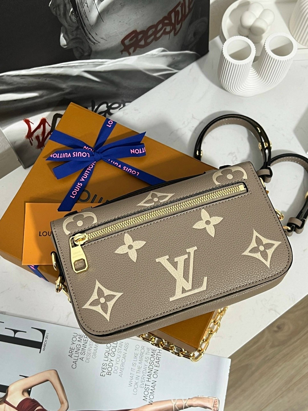 сумка louis vuitton,луи виттон сумка,сумка женская louis vuitton,сумка модная,сумка louis vuitton pochette metis east west