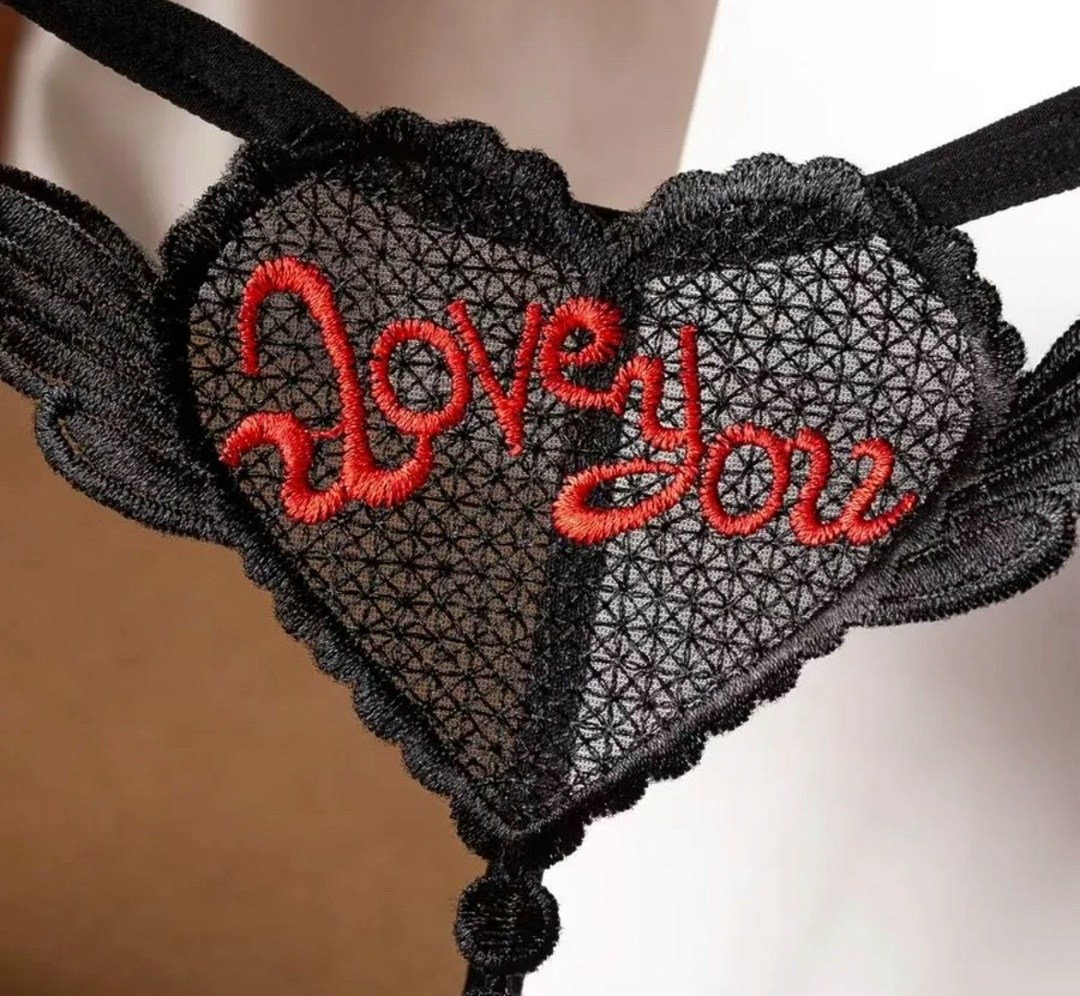 женские стринги,трусики стринги с вышивкой,сексуальные стринги,стринги с бусами,стринги с бусинками