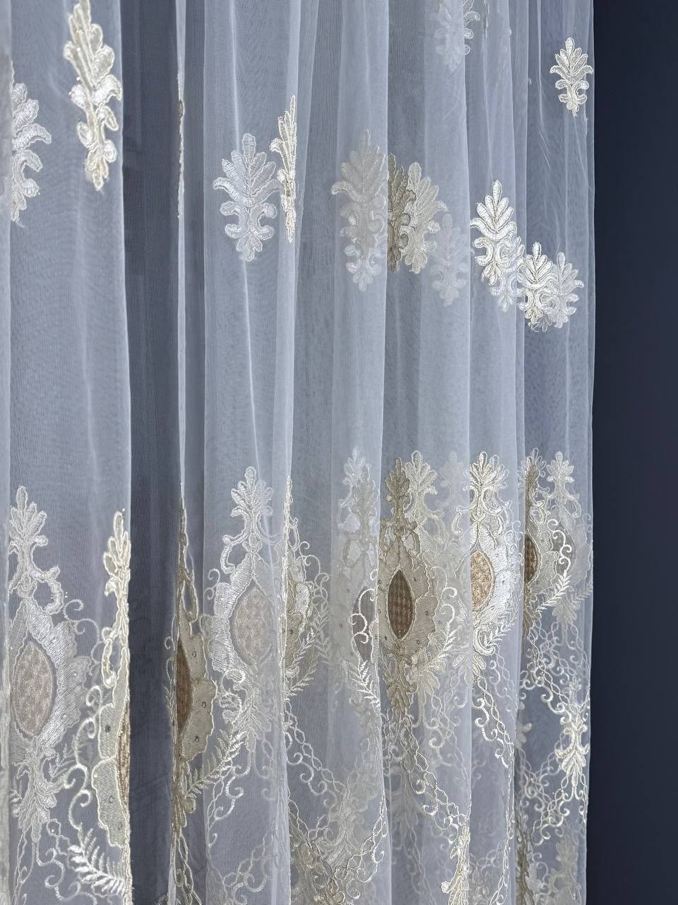 тюль-сетка с вышивкой,тюль с вышивкой,тюль сетка вышивка "праздник" высота 300 см,тюль со стразами,тюль сетка с вышивкой 500 x 270 см