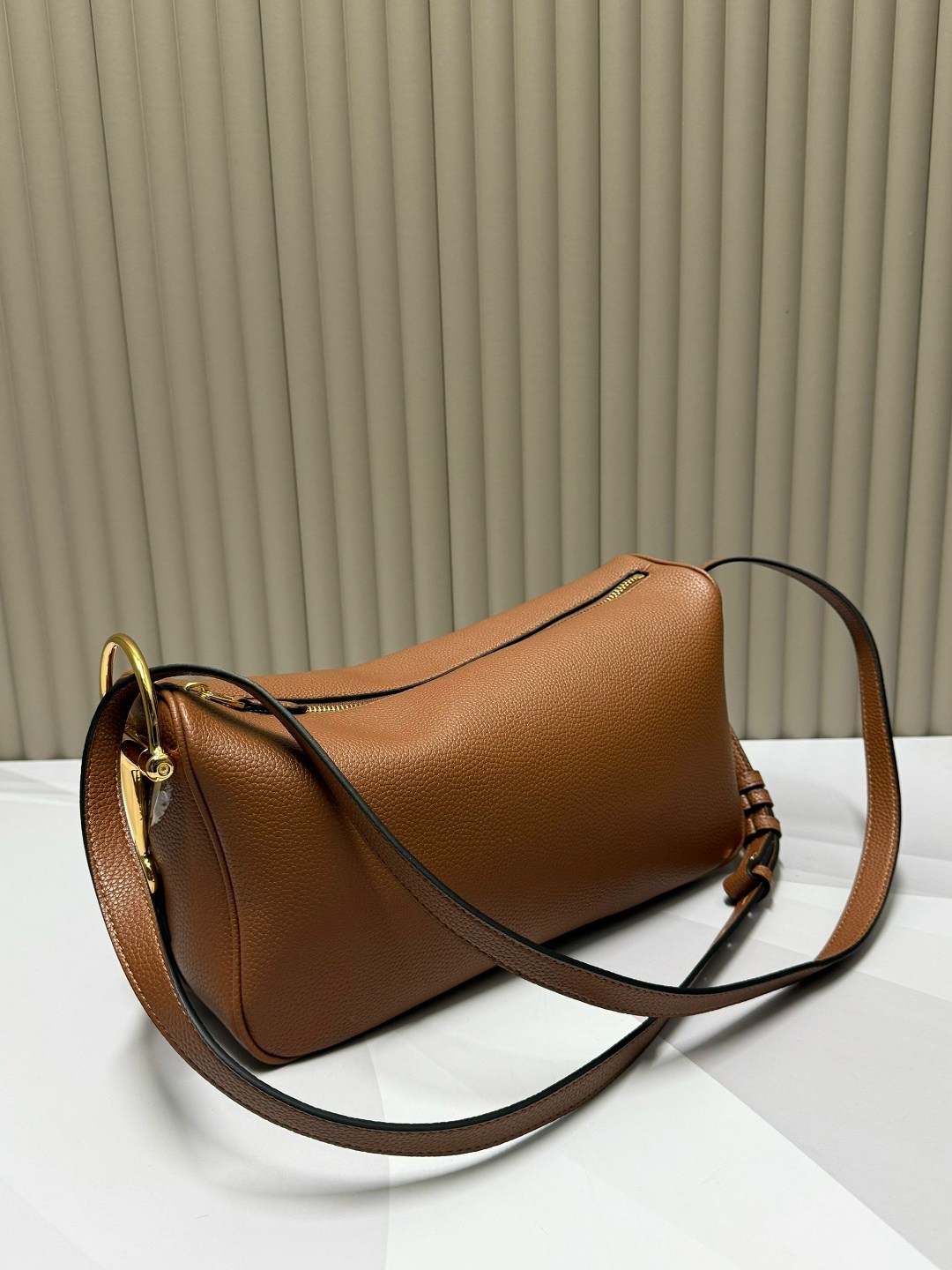 женская сумка,сумка,сумочка женская,модная сумка,женская сумка на плечо