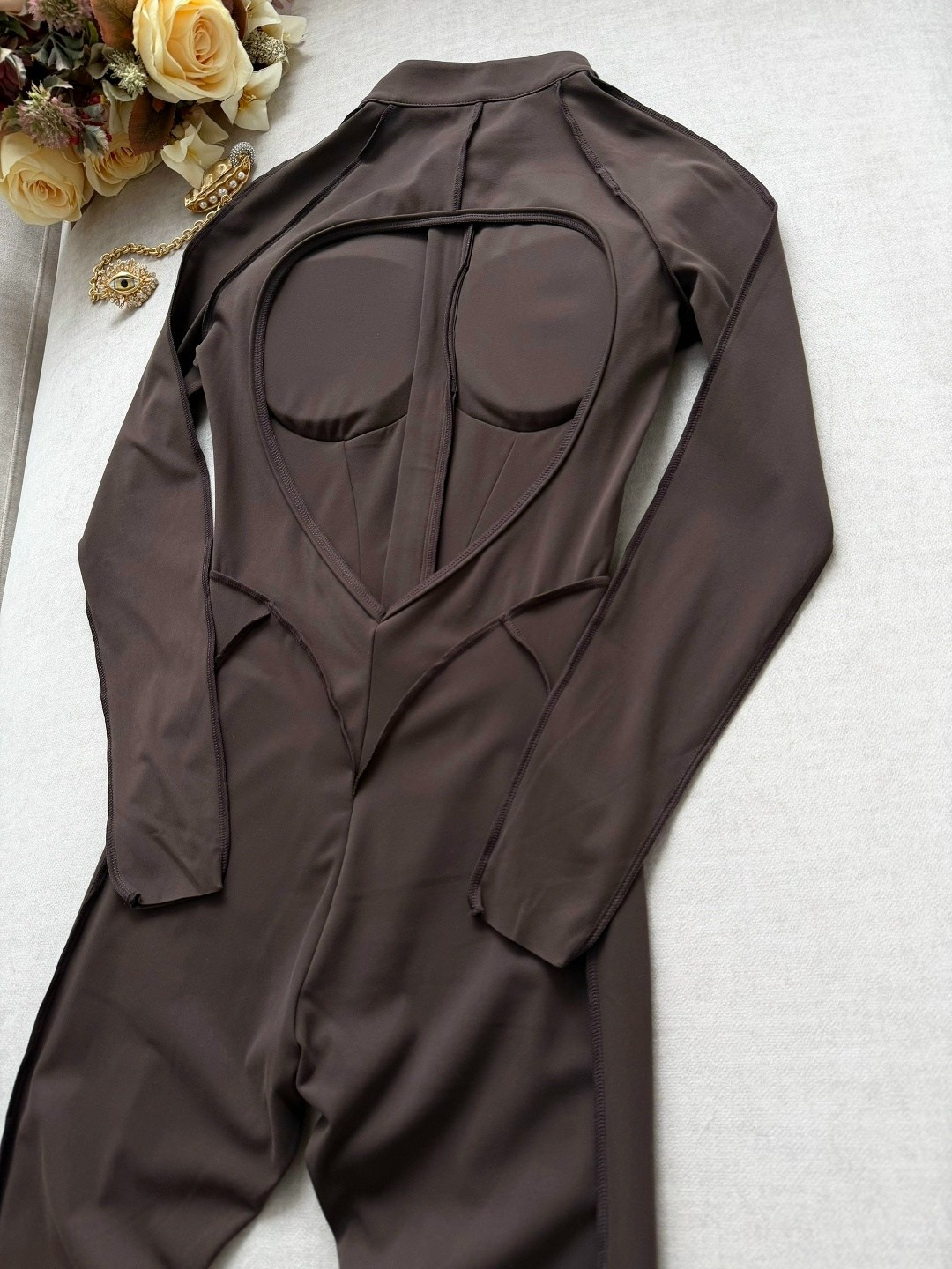 комбинезон спортивный,девушка фитнес,комбинезон для спорта,комбинезон с открытой спиной,женский комбинезон