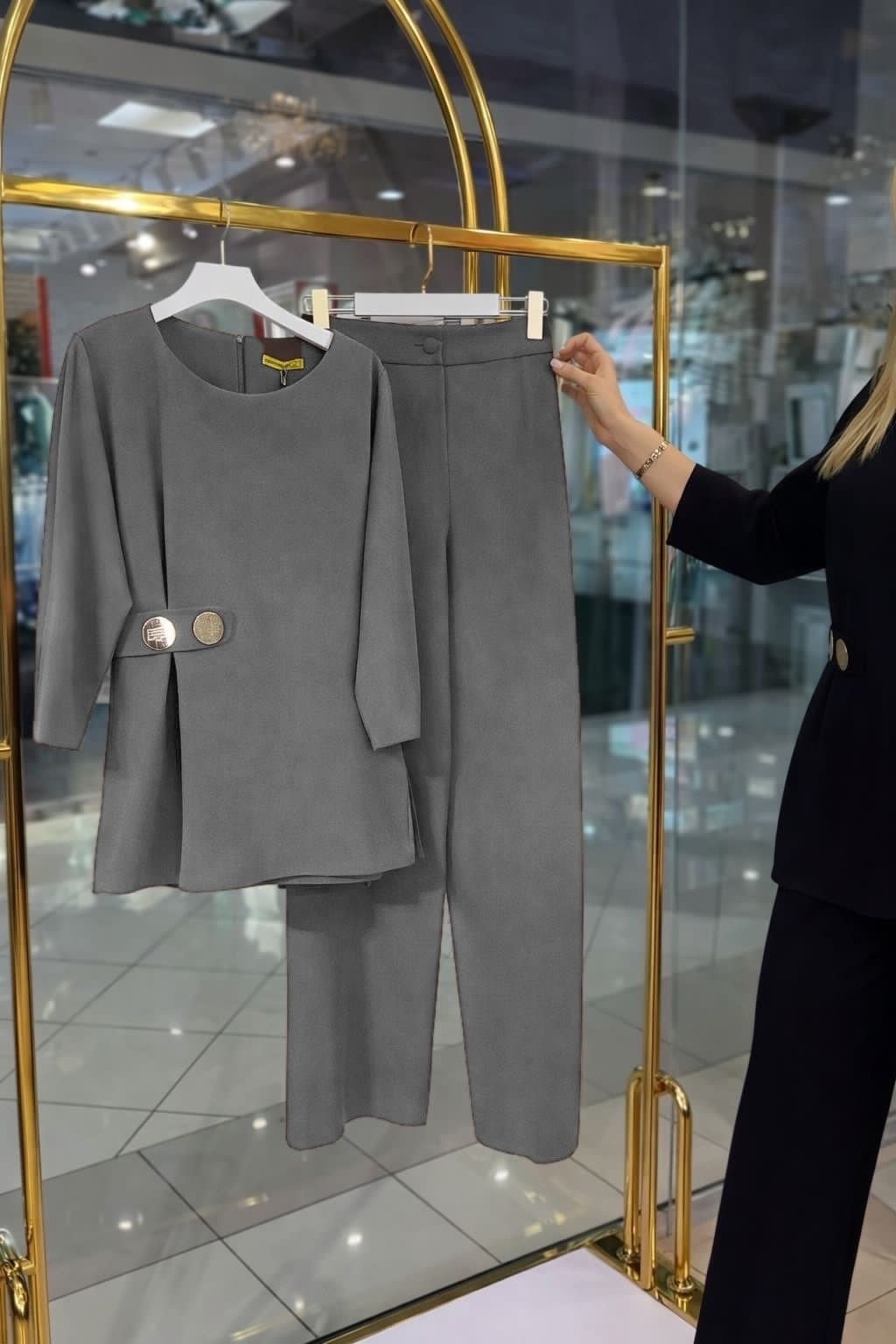 женский брючный костюм,женский брючный костюм двойка,костюм с брюками,костюм деловой женский,костюм брюки женский