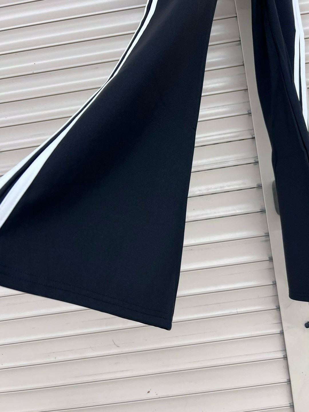 повседневные брюки,брюки спортивные,женские спортивные брюки,спортивные брюки клеш,брюки клеш