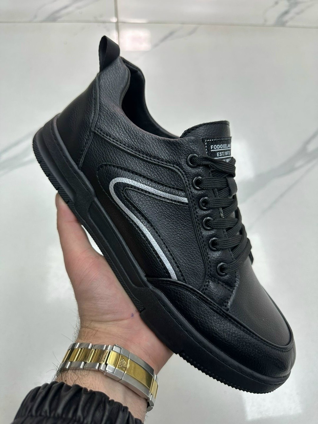 adidas кроссовки мужские кожаные черные,кроссовки adidas,adidas мужские кроссовки,кроссовки мужские,кроссовки адидас