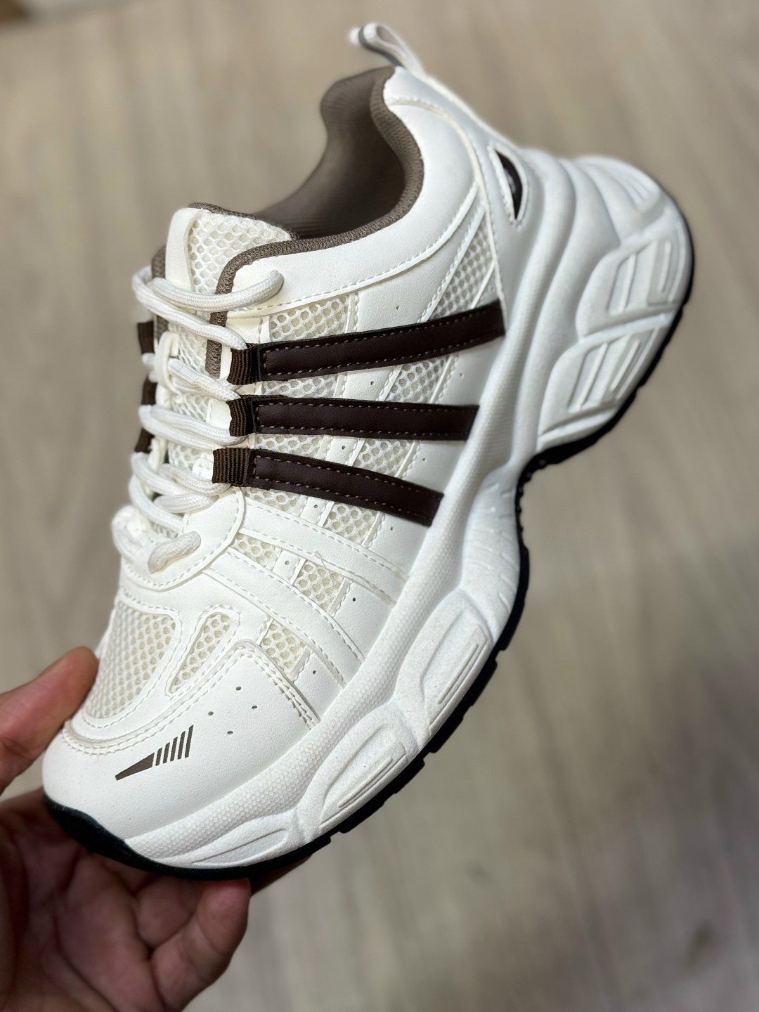 женские кроссовки,кроссовки повседневные,кроссовки для женщин,модные кроссовки,кроссовка