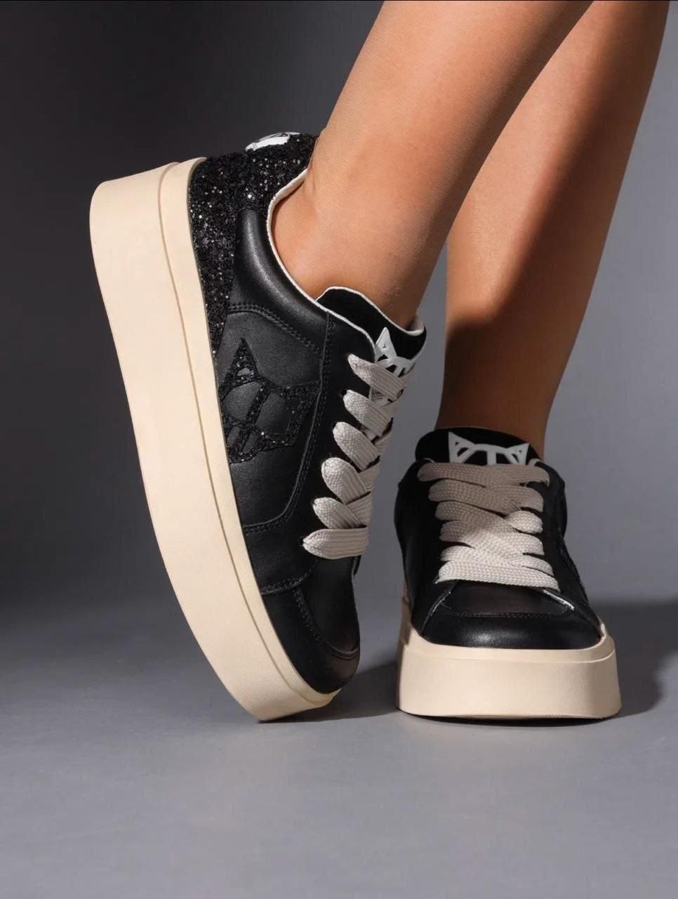 ,чёрные кеды с белой подошвой женские,кеды женски,черные кеды с белой подошвой,кроссовки женскиe