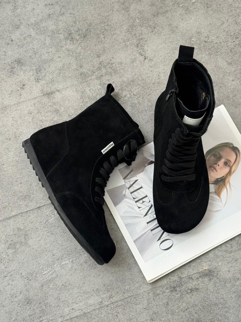 ,женские ботинки,замшевые ботинки,ботинки замшевые зимние,ботинки женские замшевые черные на шнурках и с замком зимние