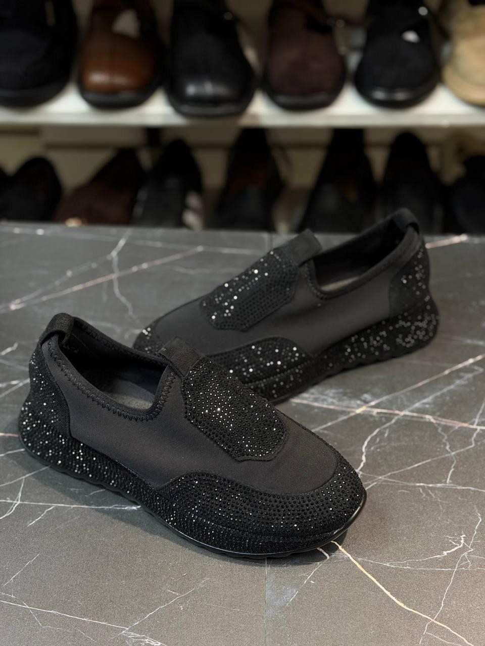 , женская,обуви,слипоны женские,кроссовки женскиe