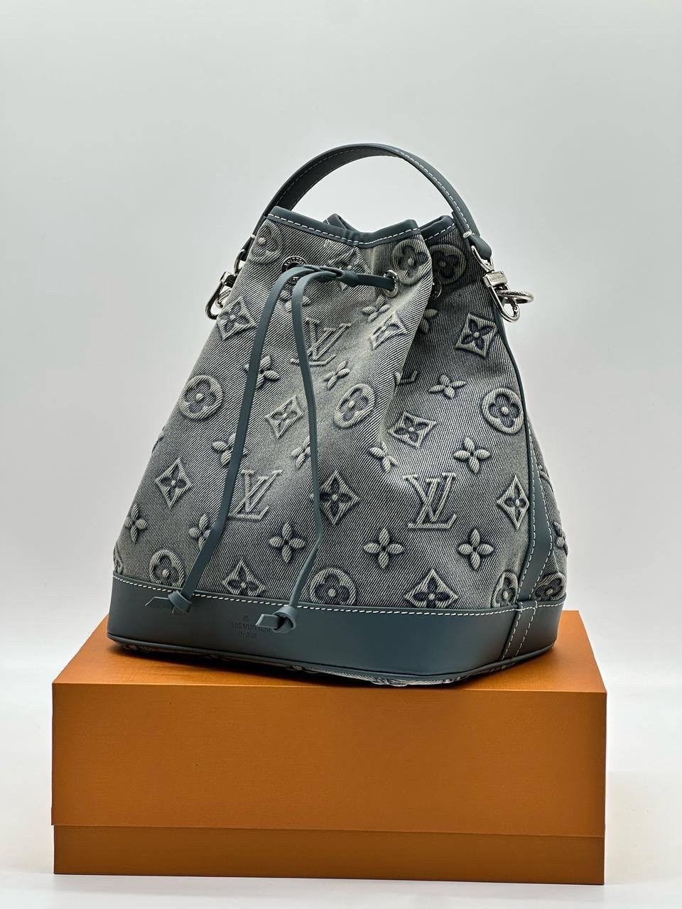 сумка женская louis vuitton,сумка луи виттон голубая,cумка louis vuitton,louis vuitton рюкзак,сумка луи виттон