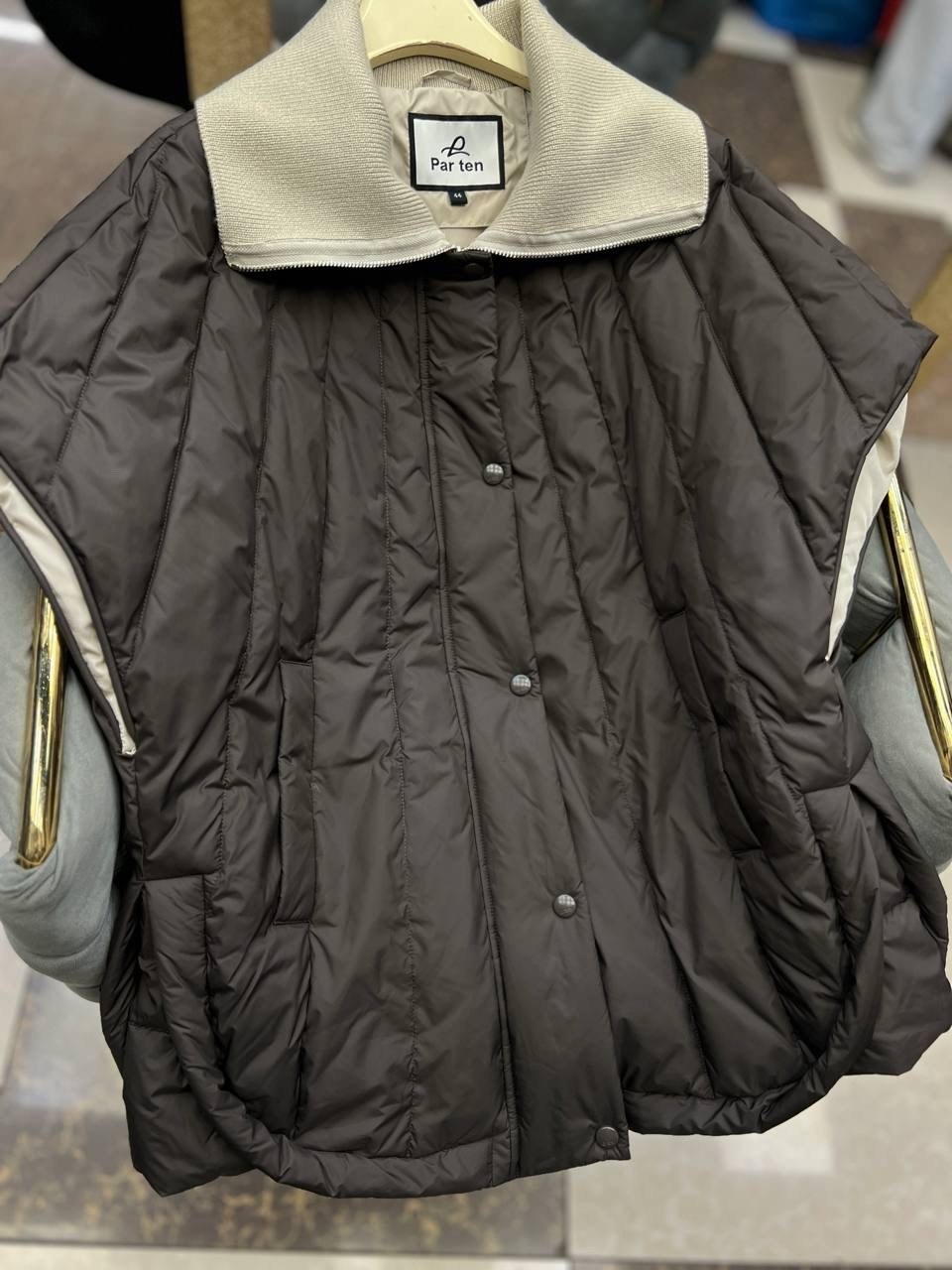 пуховики оверсайз,куртка оверсайз,куртка модная,теплый жилет,стеганая куртка