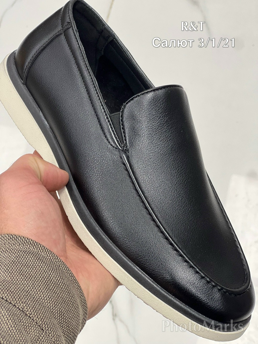 loro piana мужские лоферы,,мужские замшевые лоферы,лоферы мужские замшевые с белой подошвой,мокасины лоро пиано мужские