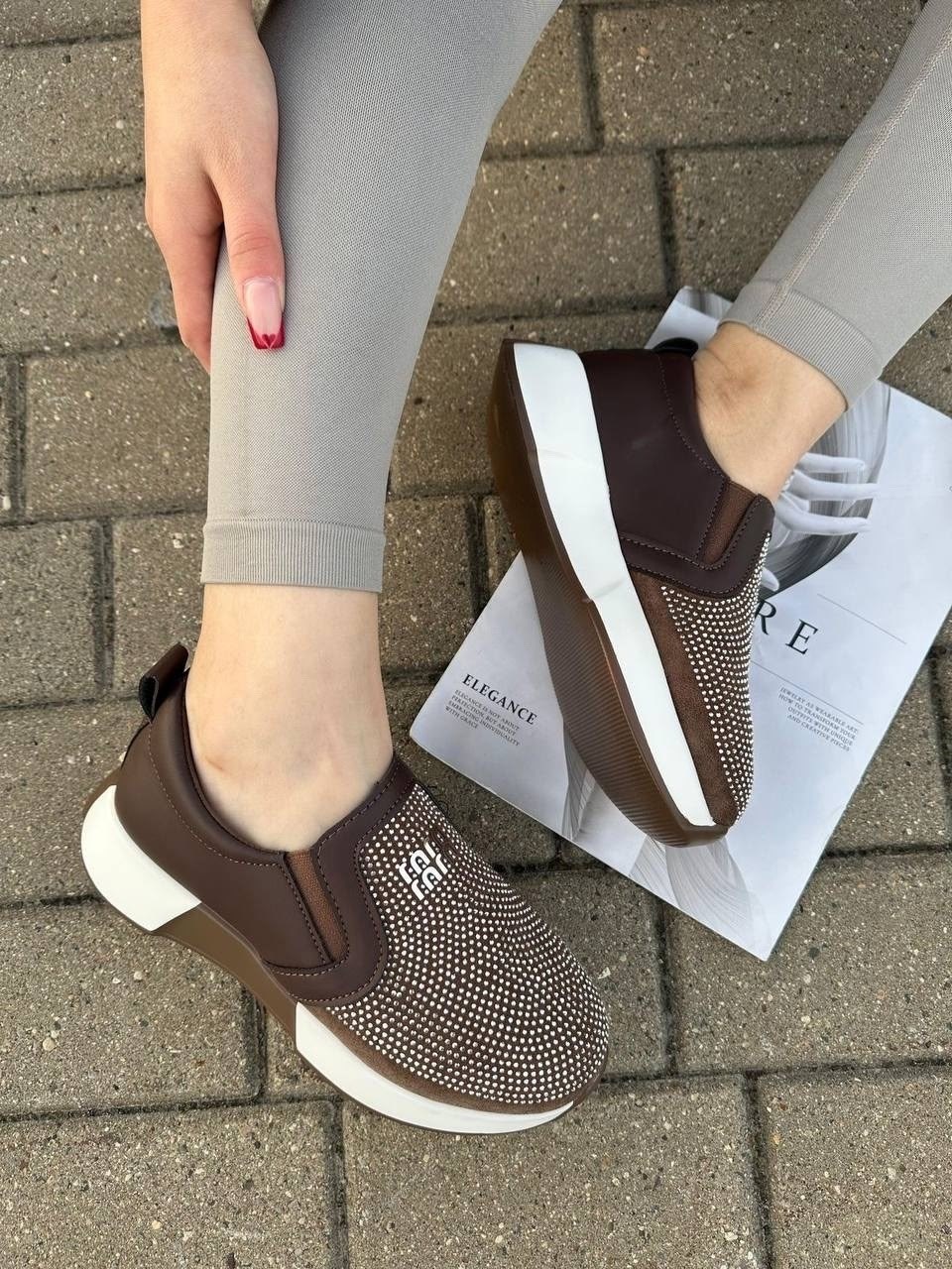 ,женские кроссовки, женская,кроссовки для женщин,обуви