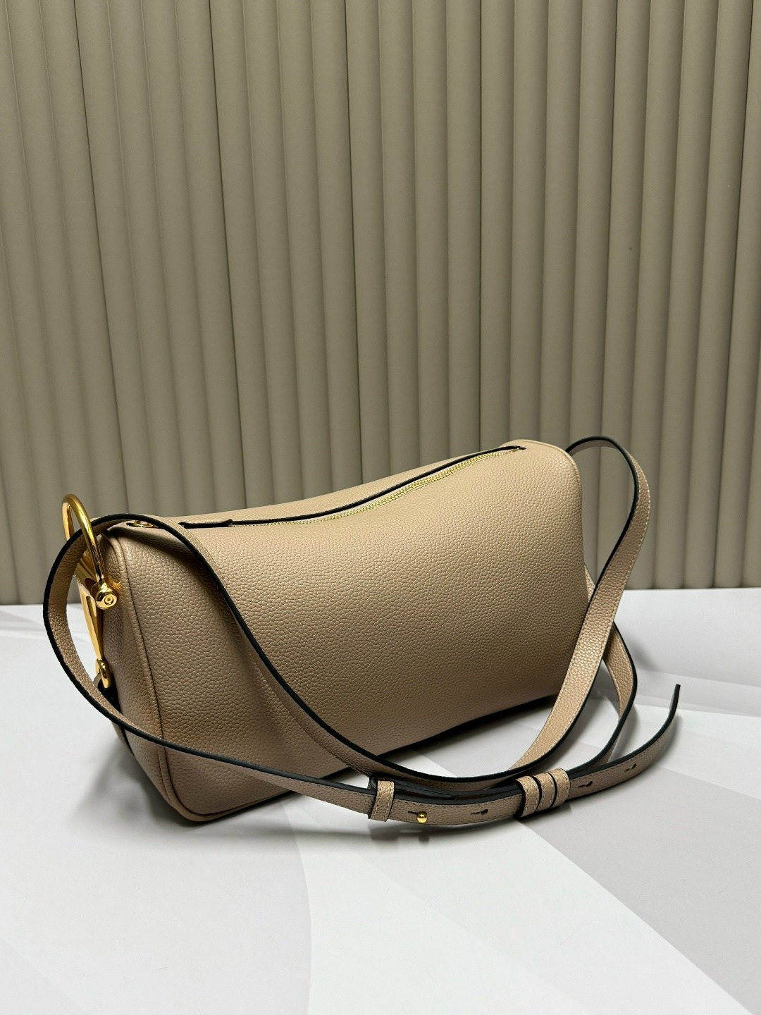 женская сумка,сумка,сумочка женская,модная сумка,женская сумка на плечо