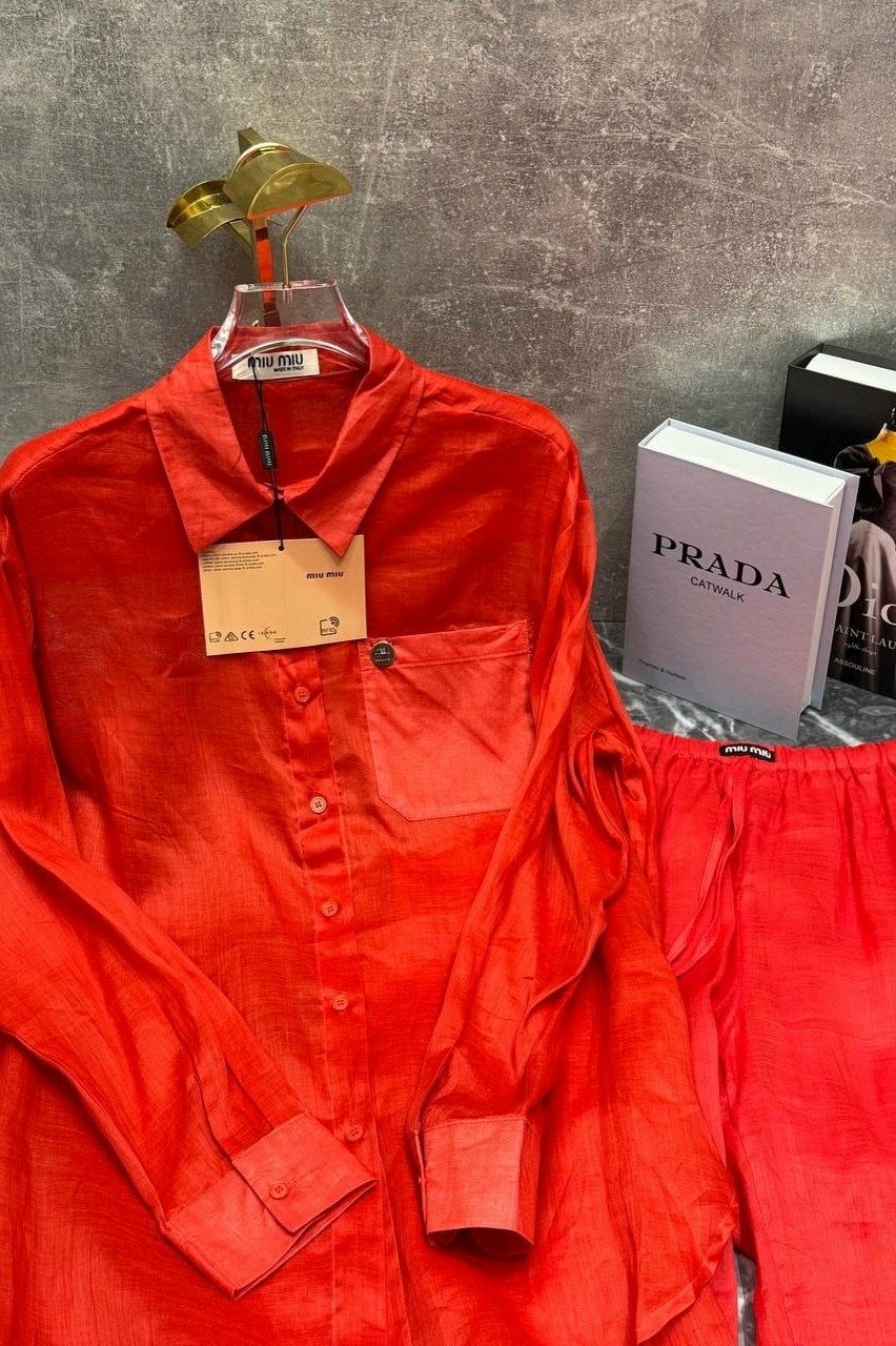 костюм женский брючный,костюмы женские,красный костюм,костюм,костюм женский тройка