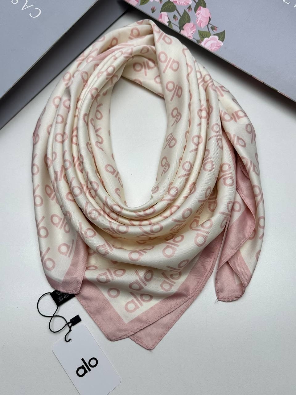 брендовый платок,платки шарф,платок шелковый,тонкиe платки,женские платки