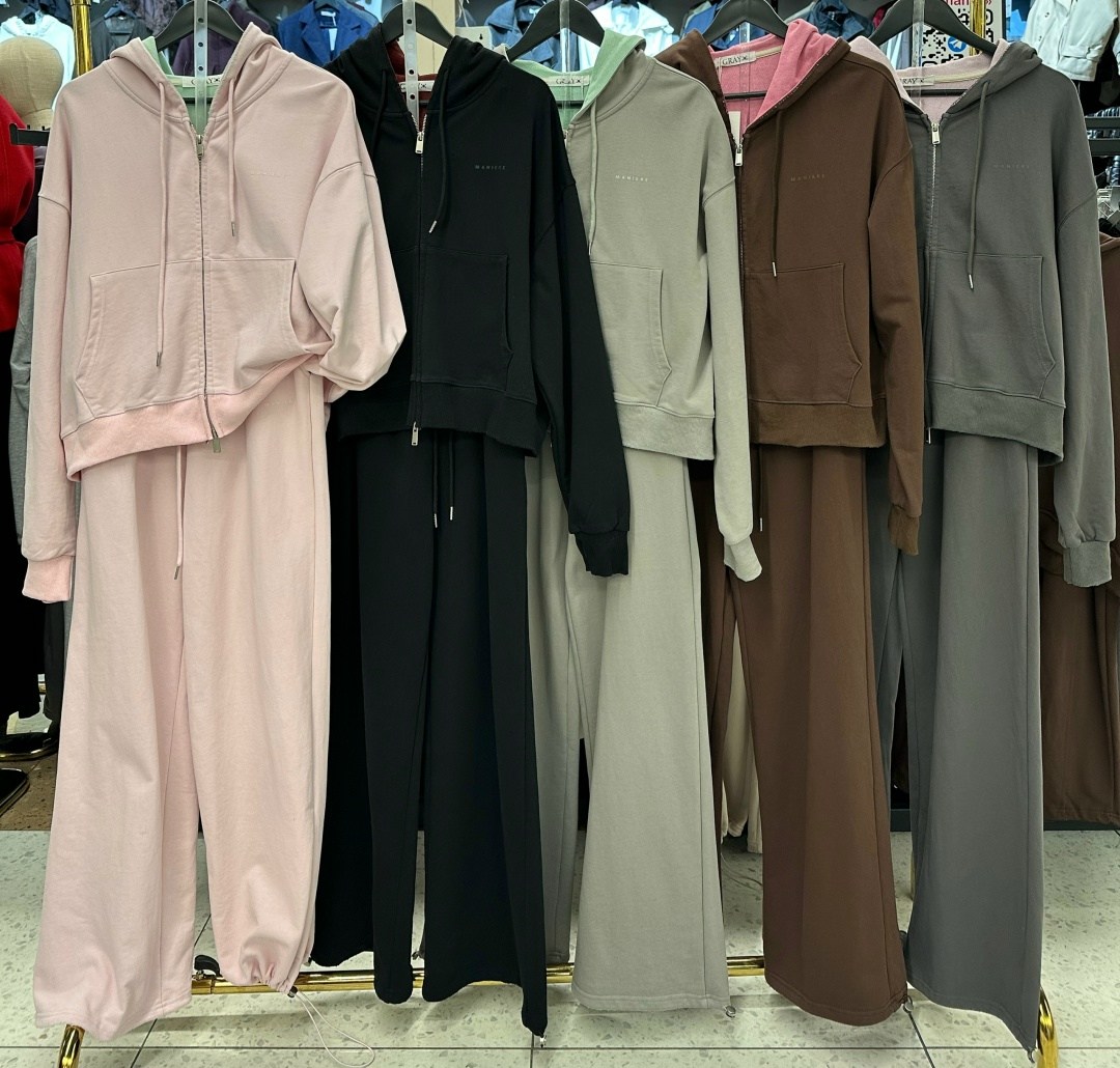 костюм велюровый,велюровый костюм женский,костюм велюровый женский розовый,спортивный костюм велюровый,костюм женский