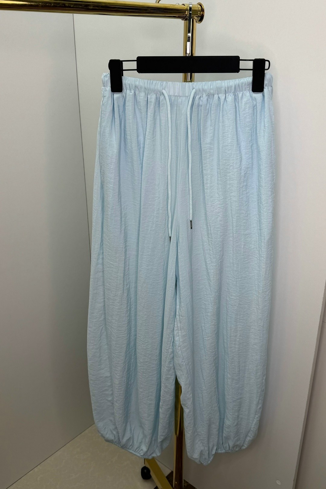 широкие брюки,брюки бохо валберис,штаны широкие,свободные брюки,брюки шаровары