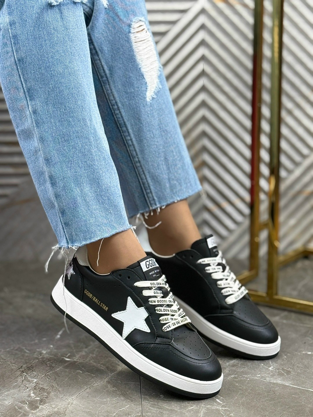 ,golden goose кроссовки,кроссовки со звездами,спортивный ,модная спортивная