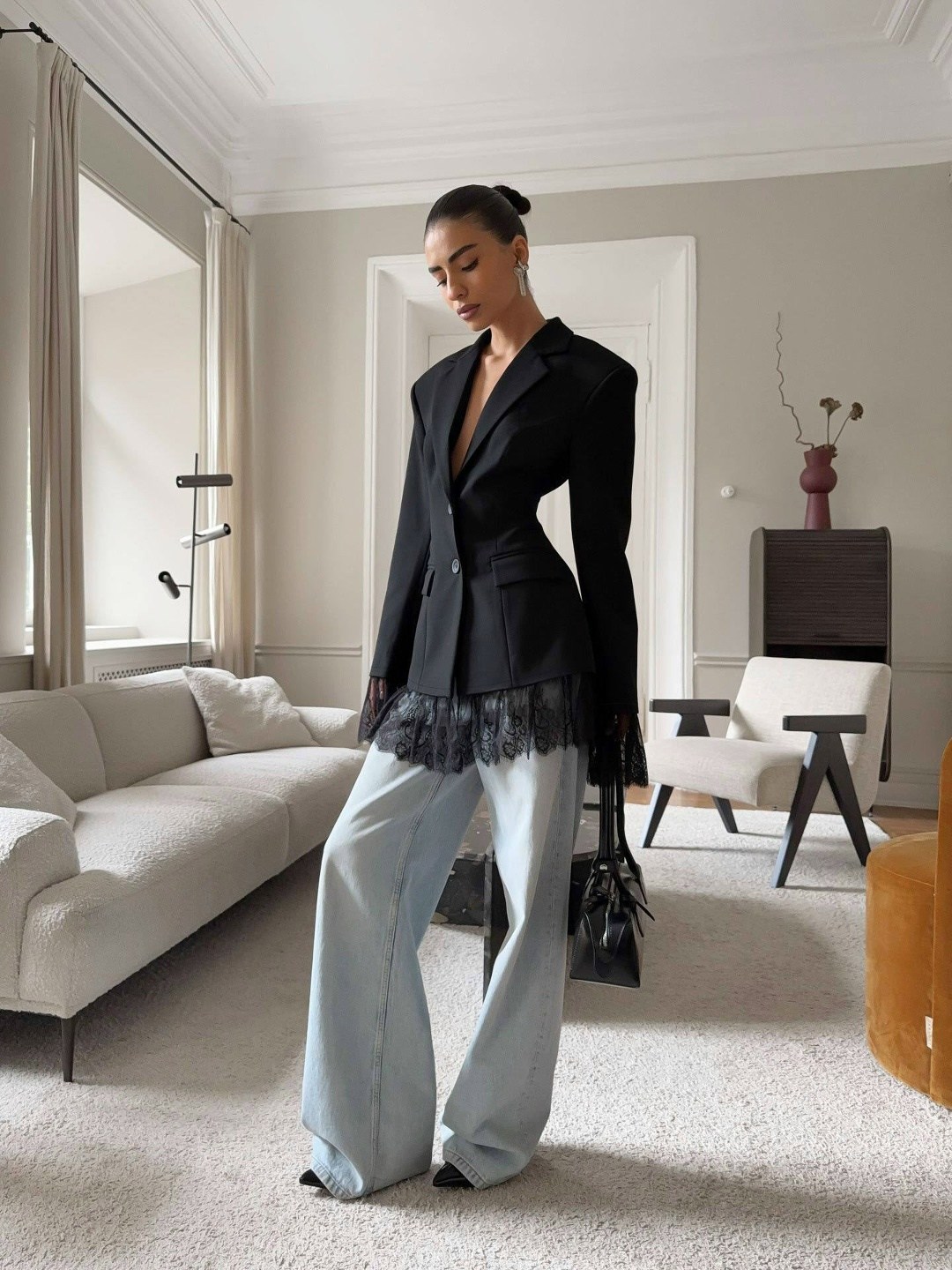 элегантный кружевной пиджак,жакет с кружевом,жакет деловой,жакет приталенный с кружевом,пиджак