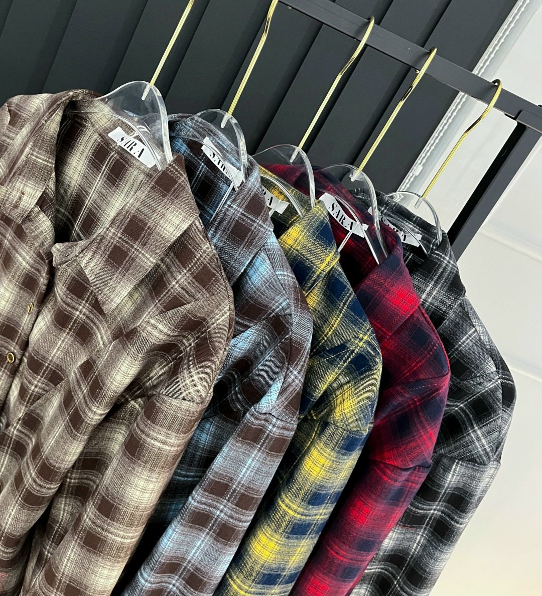 рубашка оверсайз в клетку betrendy wear,рубашка женская оверсайз в клетку,рубашка в клетку женская,рубашка в клетку с майкой beststyle,рубашка в клетку