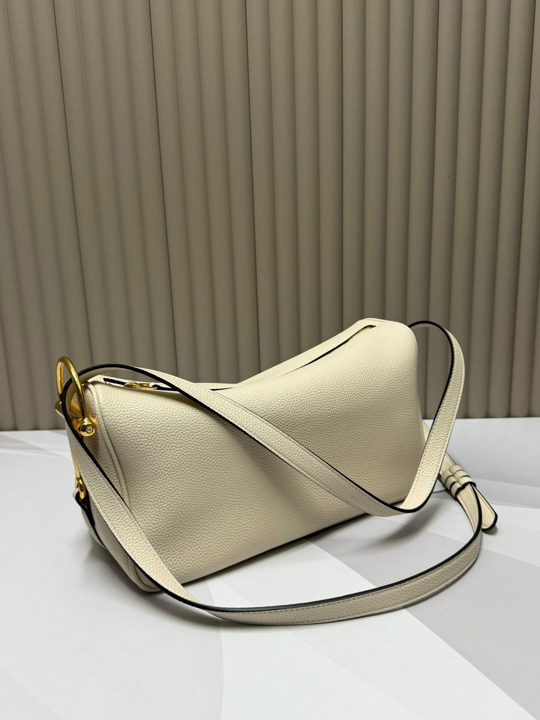 женская сумка,сумка,сумочка женская,модная сумка,женская сумка на плечо