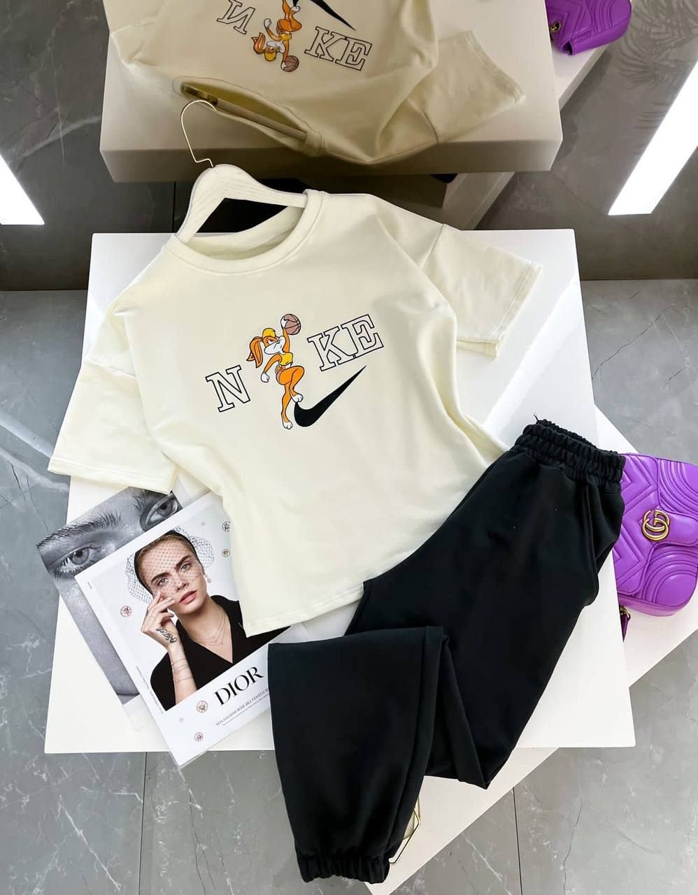 спортивный костюм оверсайз женский спортивный,спортивные костюмы женские,футболки оверсайз для девушек,стильные костюмы,костюм женский