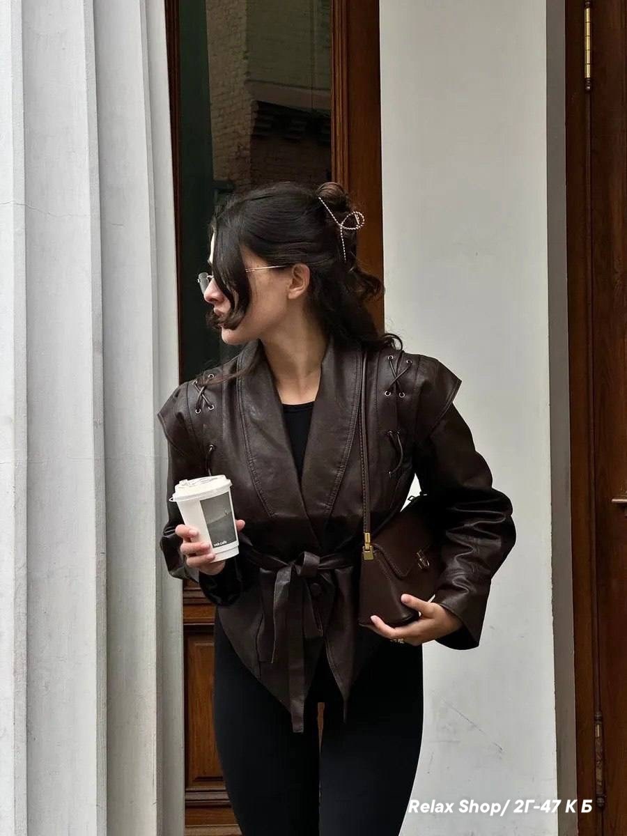 кожаная куртка,куртка кожаная женская,куртка стильная,женская косуха из экокожи,женская кожаная куртка с поясом