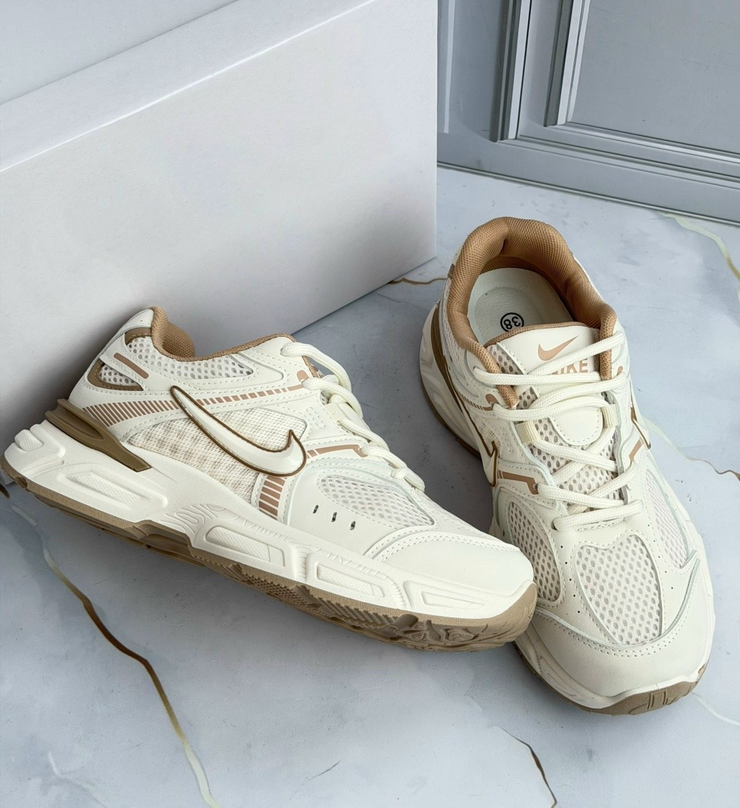 женские кроссовки,массивные кроссовки,кроссовки повседневные,nike m 2 k tekno,женские кроссовки nike