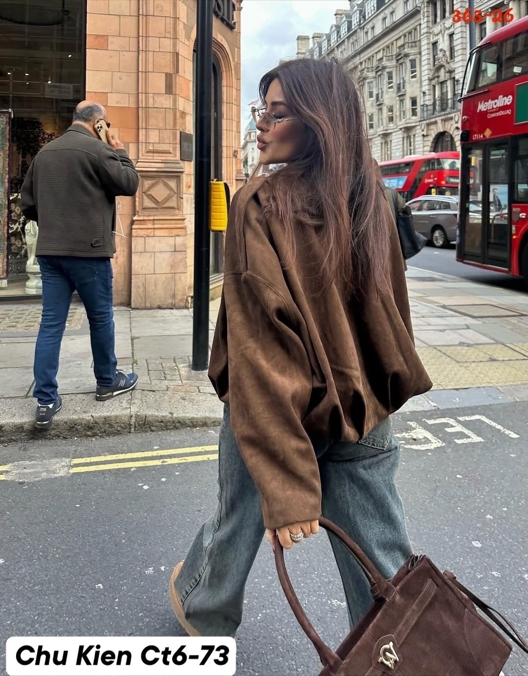 модная коричневая короткая шерстяная куртка для женщин,замшевая куртка,бомбер замшевый оверсайз athe.brand,коричневая короткая шерстяная куртка для женщин