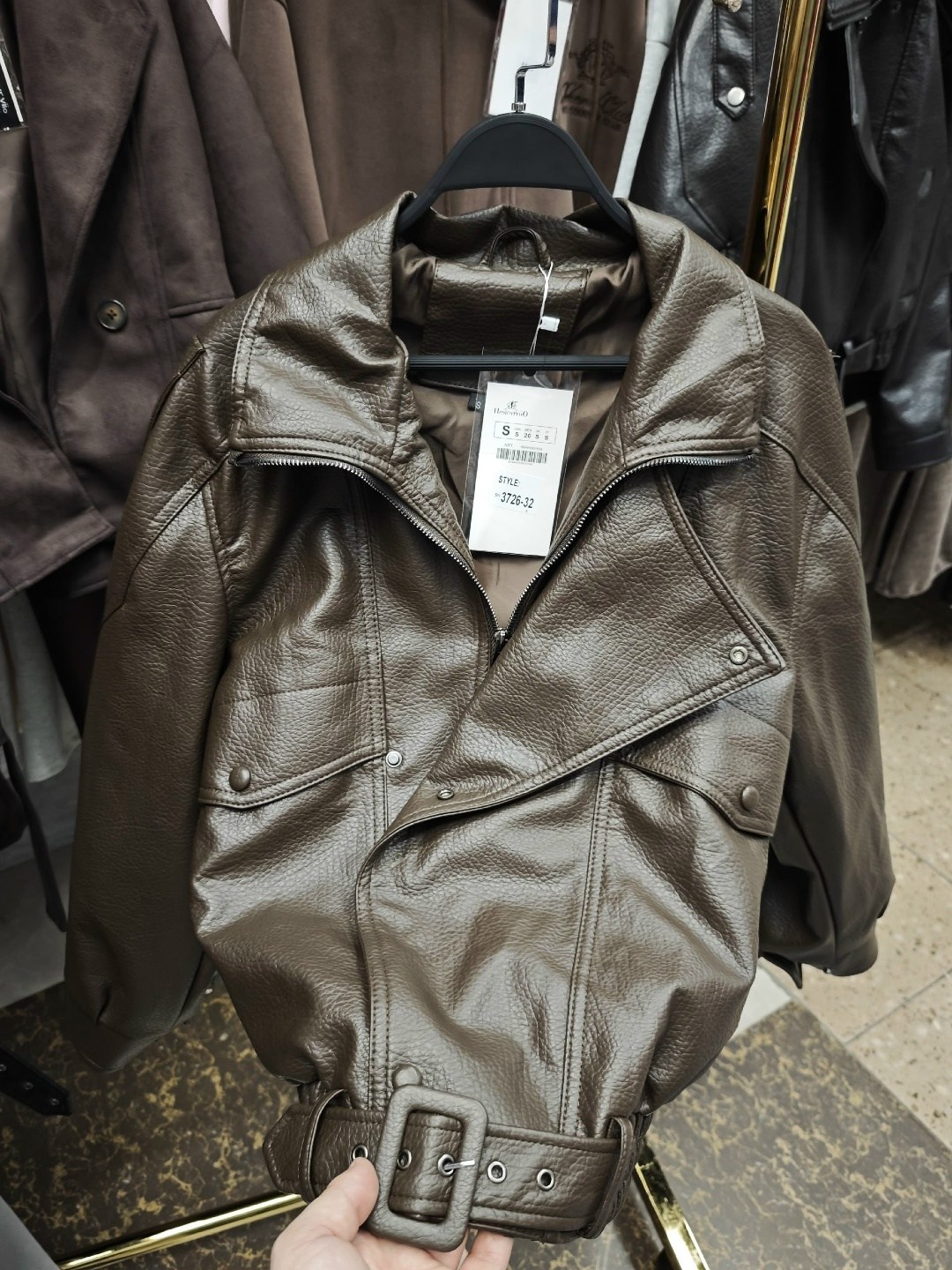 косуха кожаная куртка оверсайз saint shine,кожаная куртка yves saint laurent,кожаная куртка,куртка,короткая куртка из искусственной кожи