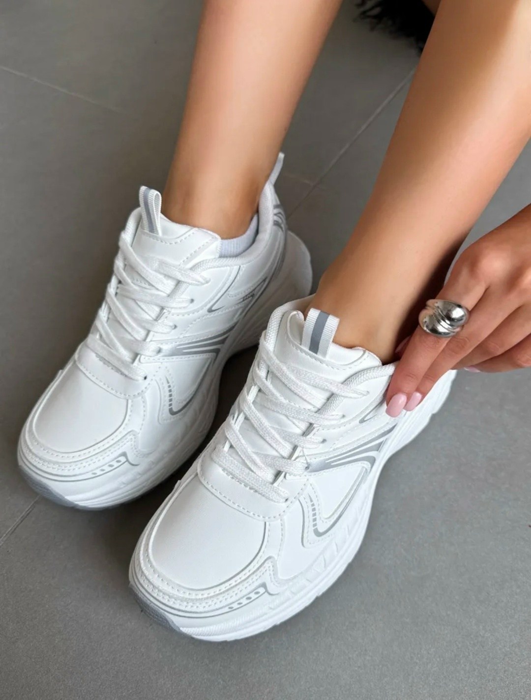 женские кроссовки,белые кроссовки,кроссовки женские белые,женские массивные кроссовки,модные кроссовки
