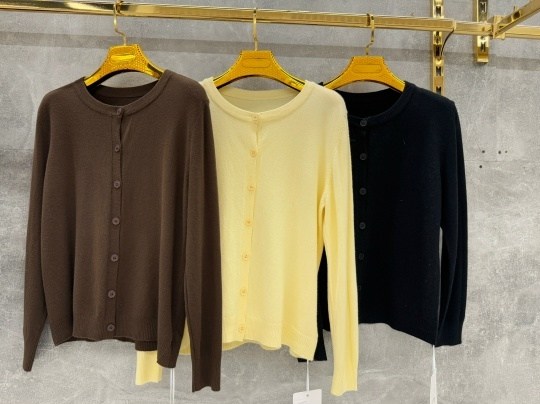 кардиган с круглым вырезом,кардиганы из кашемира женские на пуговицах,кардиган женский,свитер женский кардиган,кардиган