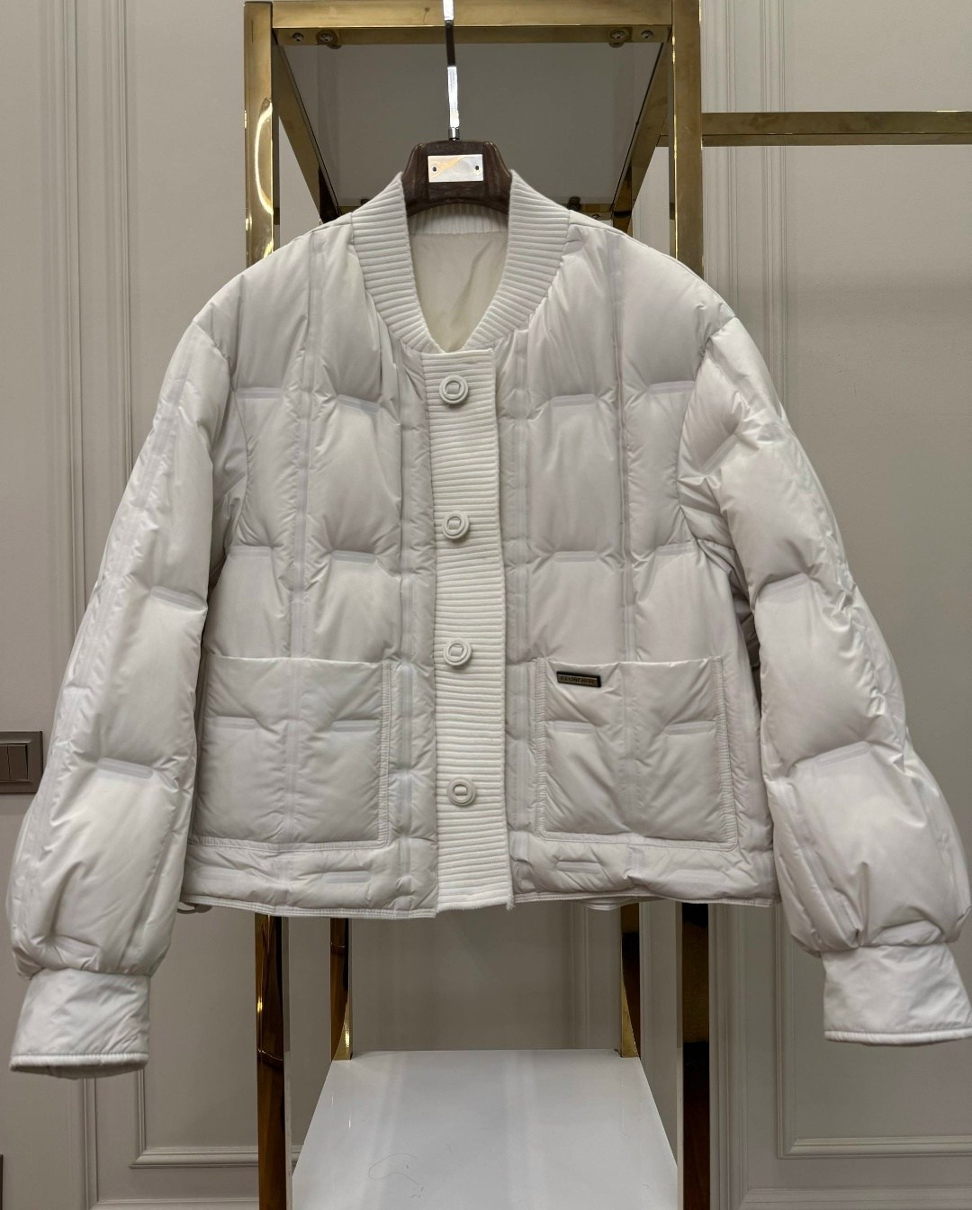 короткий пуховик,куртка пуховик,пуховик,теплые куртки,женская куртка