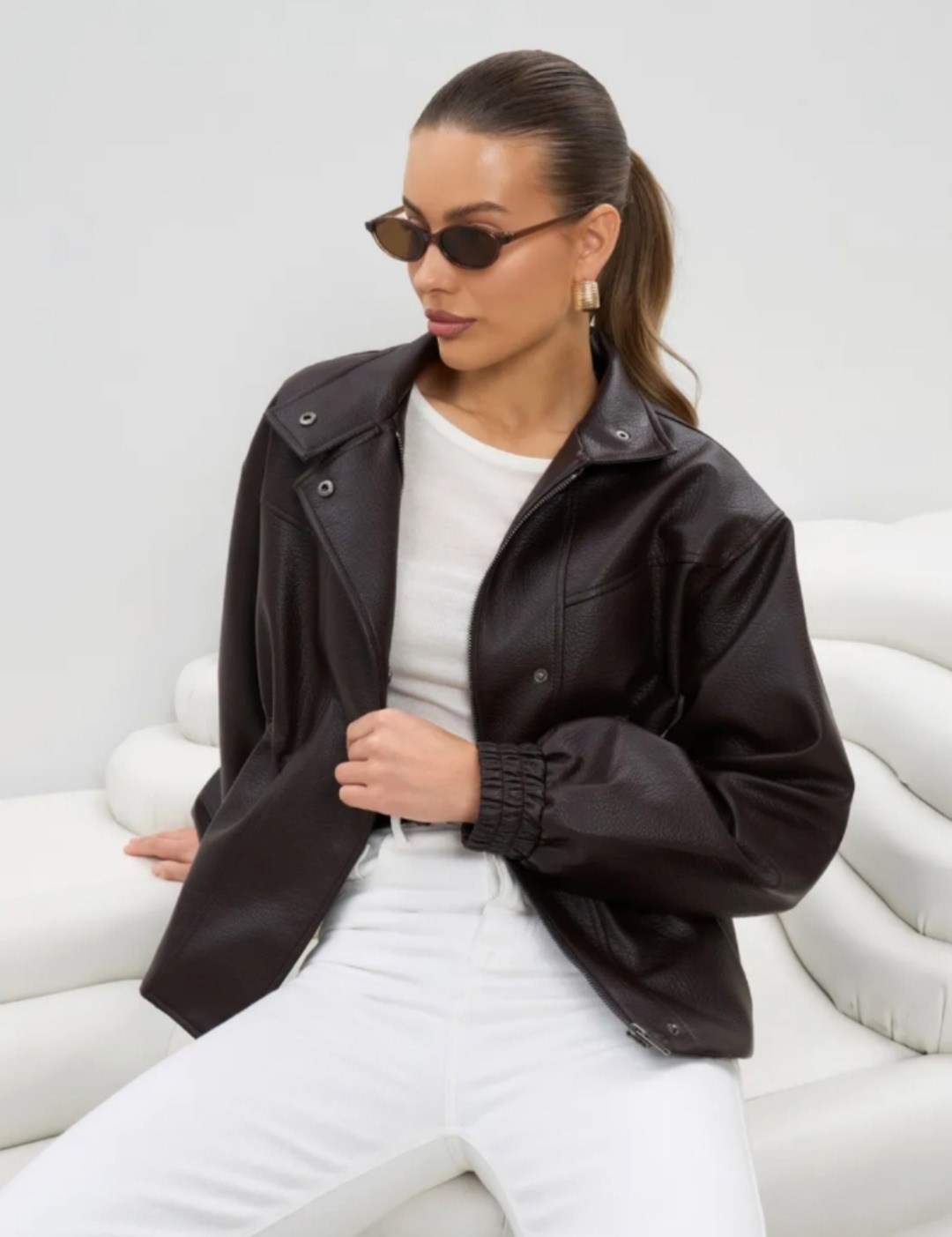 куртка кожаная,куртка бомбер,женская кожаная куртка,женская куртка из искусственной кожи,куртка-бомбер свободного кроя topshop из искусственной кожи коричневого цвета