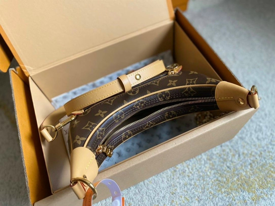 сумка на плечо louis vuitton,сумка луи виттон полумесяц,cумка louis vuitton,женская сумка louis vuitton,louis vuitton сумка полумесяц на плечо