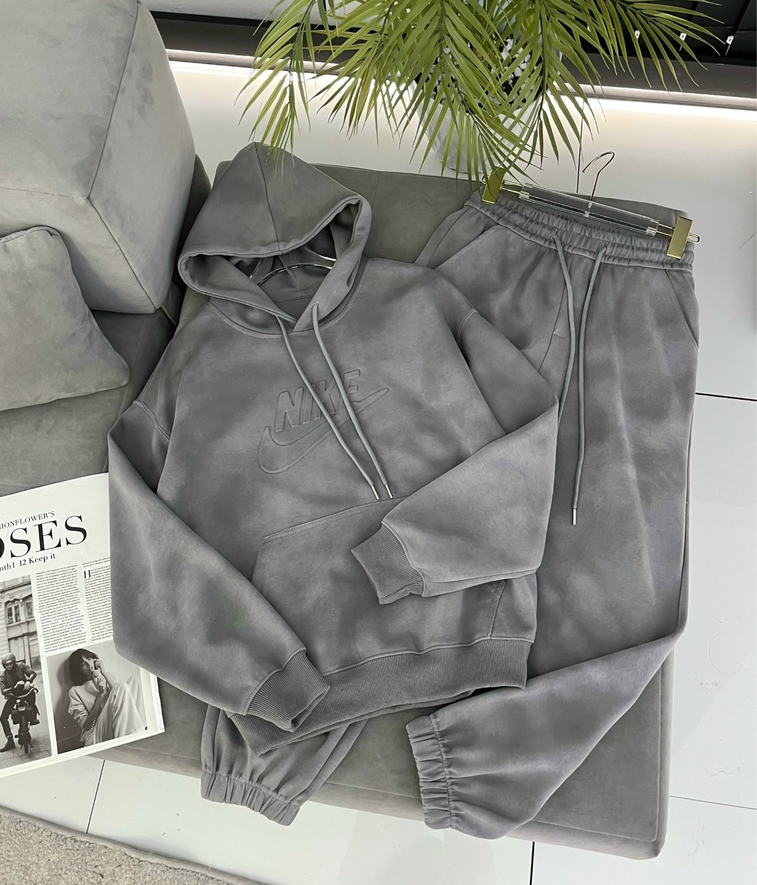 костюм спортивный,спортивный костюм nike на флисе,спортивный костюм на флисе,стильные костюмы,спортивный костюм женский на флисе