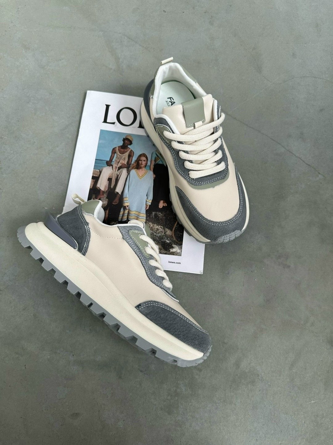 женские кроссовки,,повседневные кроссовки,стильные кроссовки,кроссовки модные