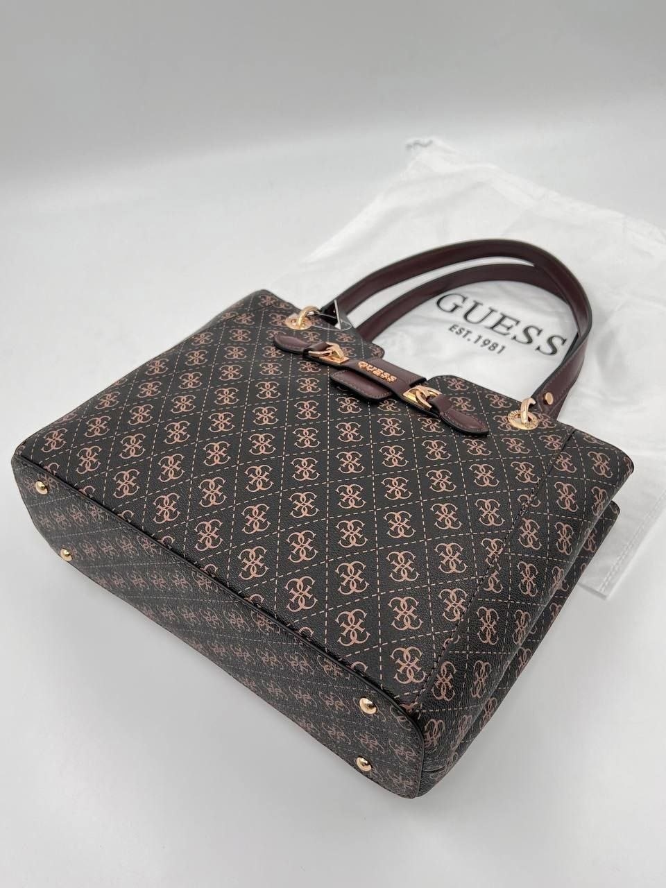 сумка guess,сумка женская guess hwpa9190060 темно-коричневая,женская сумка guess,сумка тоут guess,сумка повседневная на плечо тоут guess coromelli 262348366