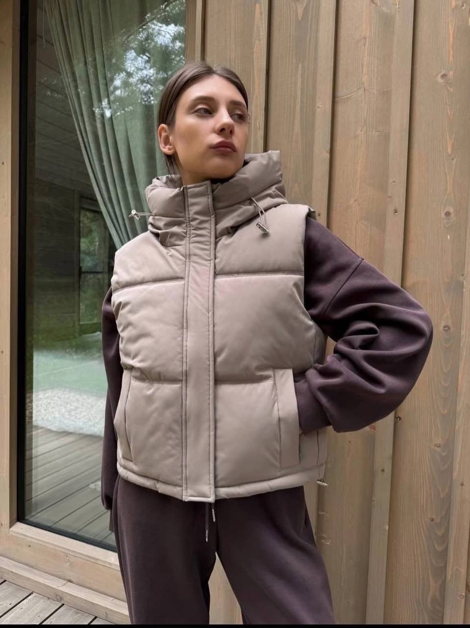 женская жилетка,осенняя жилетка,жилет теплый,жилет,жилетка