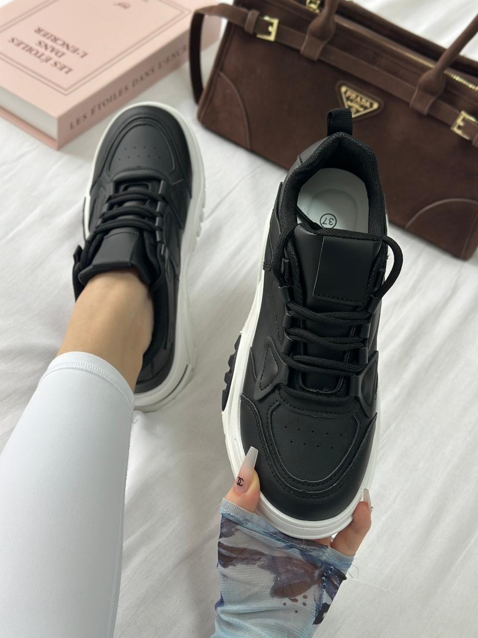 ,кроссовки женскиe,кроссовки черные женские,кроссовки мода, женская