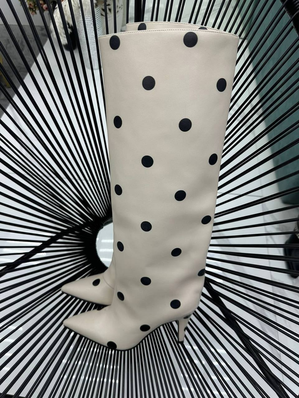 женские сапоги,сапоги в горох,высокие сапоги,белые сапоги, в горошек