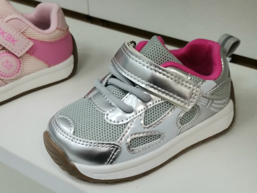 ,кроссовки для девочки,кроссовки ортобум детские,кроссовки детские,кроссовки для малышей